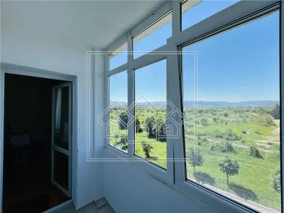 Apartament decomandat, 3 camere, 2 bai, 2 balcoane - Strand - foto 13