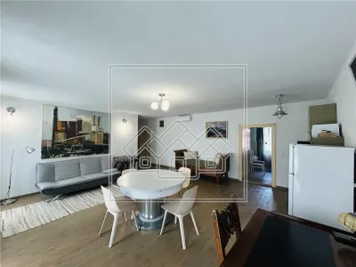 Casa cu 6 apartamente + gradina - pretabil investitii - foto 7
