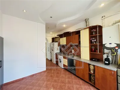 Apartament cu 2 camere, pivnita, pod, 63 mp utili, pret negociabil - foto 12