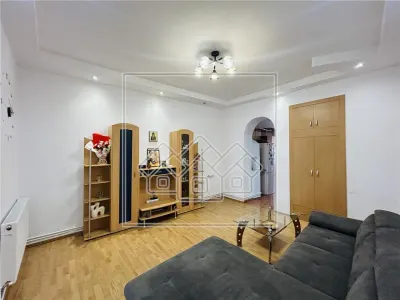 Apartament cu 2 camere, pivnita, pod, 63 mp utili, pret negociabil - foto 4