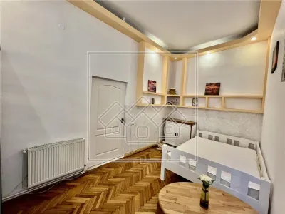 Apartament de inchiriat - 3 camere, mobilat, parcare - Noica - foto 3