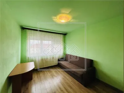 Apartament decomandat, 2 camere, balcon - M. Viteazu - foto 4