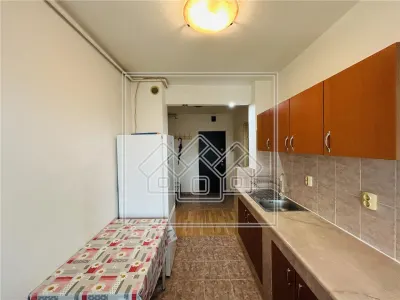 Apartament decomandat, 2 camere, balcon - M. Viteazu - foto 5