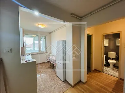 Apartament decomandat, 2 camere, balcon - M. Viteazu - foto 6