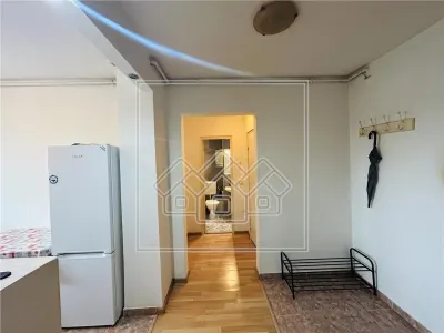 Apartament decomandat, 2 camere, balcon - M. Viteazu - foto 8