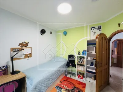 Casa individuala, suprafata utila de 125mp, teren de 490 mp, Sura Mica - foto 5