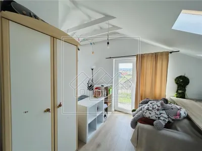 Casa individuala, suprafata utila de 125mp, teren de 490 mp, Sura Mica - foto 10