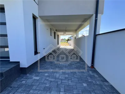 Casa in Sibiu - 4 camere -  3 bai - teren de 600 mp - foto 3