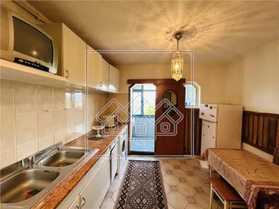 Ap decomandat, cu 2 camere, balcon - etaj 3/4 - Vasile Aaron - foto 2