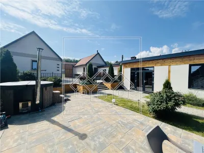 Casa de vacanta cu teren mare, pretabil investitii - Ocna Sibiului - foto 16