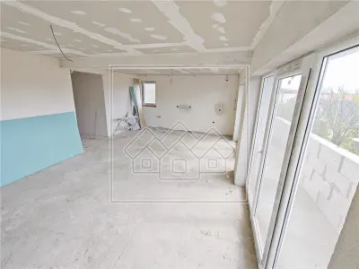 Ap de vanzare in Sibiu - 2 camere si 2 balcoane zona Turnisor - foto 7