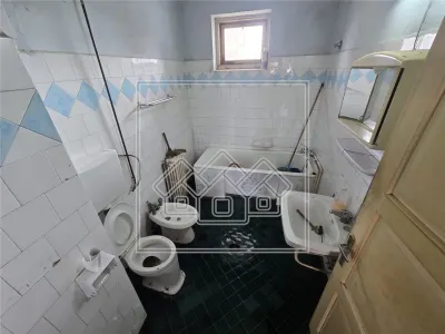 Casa individuala, cu 2 intrari separate, 235 mp utili + teren - foto 19