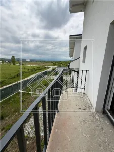 Casa tip duplex in Mohu, 4 camere, 145 mp utili, teren 195 mp - foto 5