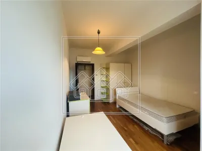 Penthouse spatios si modern, 160 mp utili + terasa spectaculoasa - foto 13