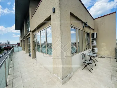 Penthouse spatios si modern, 160 mp utili + terasa spectaculoasa - foto 9
