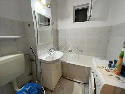 Apartament spatios cu 3 camere, Str. Scoala de Inot - foto 8