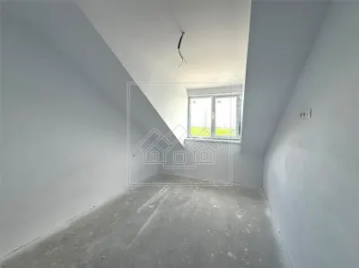 Apartament de vanzare 4 camere etaj 3/3 - 76 mp + 8 balcon- zona Turnisor - foto 4