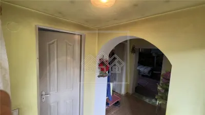 Casa cu teren de 1167 mp, curte mare, Talmaciu - foto 5