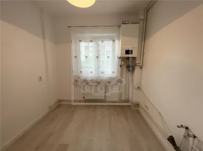 Apartament 2 camere decomandat, Rahovei - foto 4