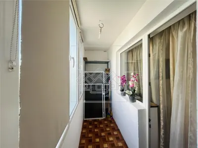 Ap spatios, 3 camere, 2 balcoane, loc de parcare , etaj 1 - Turnisor - foto 14