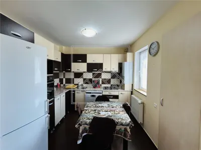 Ap spatios, 3 camere, 2 balcoane, loc de parcare , etaj 1 - Turnisor - foto 7