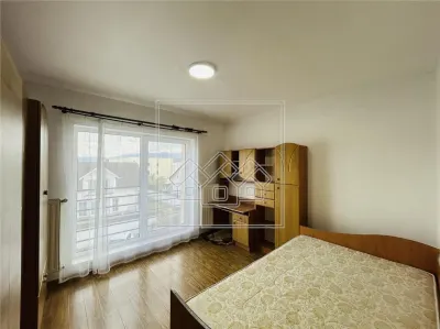 Ap la vila, cu 3 camere, balcon mare - Selimbar - foto 9
