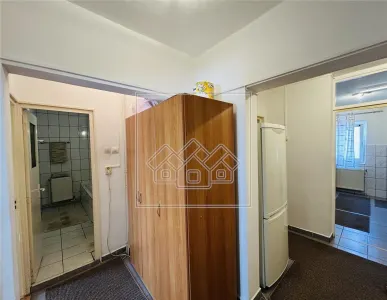 Apartament decomandat, 3 camere, 2 bai, balcon, etaj5/7 - Terezian - foto 14