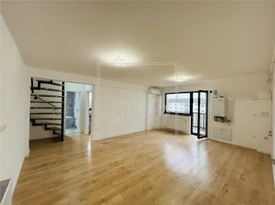 Ap finisat la cheie, 3 camere + pod, balcon - C. Arhitectilor - Sibiu