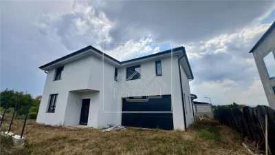 Cas? individual? P+E de vânzare în Sibiu, cartierul Veteranilor de R?zboi — 263 mp utili, teren 500 mp - foto 2
