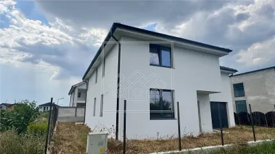 Cas? individual? P+E de vânzare în Sibiu, cartierul Veteranilor de R?zboi — 263 mp utili, teren 500 mp - foto 3