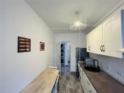 Ap decomandat, mobilat modern, cu 2 camere, balcon mare - City Residence - foto 7