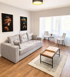 Apartament 2 camere (amenajat in 3)  ZONA JUDEȚEAN  CALEA BUCUREȘTI - foto 4