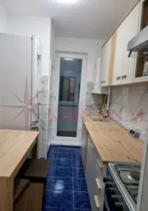 Apartament 3 camere decomandat  Astra - Sitarului - foto 3