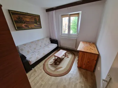 Apartament 2 camere ,etaj intermediar Florilor - foto 4