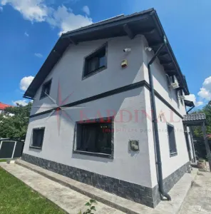 Vanzare casa 4 camere la cheie ,Noua - Brasov