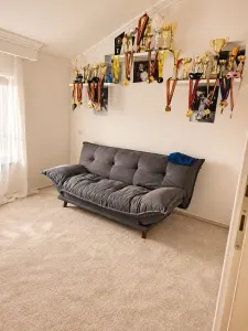 Vanzare casa 4 camere ,2 bai , garaj ,mobilata , utilata la cheie ,Bartolomeu - foto 3