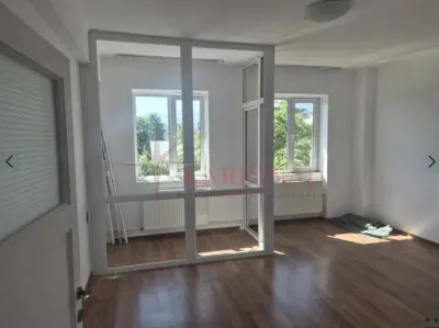 Apartament 2 camere Centrul Civic - Toamnei - foto 6