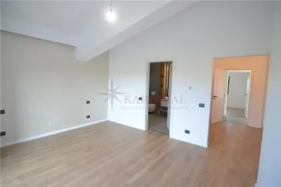 Vanzare casa individuala  3 camere ,2 bai ,Cartier Izvor -Tarlungeni - foto 13