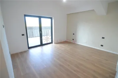 Vanzare casa individuala  3 camere ,2 bai ,Cartier Izvor -Tarlungeni - foto 5