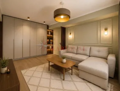 Apartament 2 camere mobilat , utilat lux , etaj intermediar Centrul Civic- Patria - Brasov