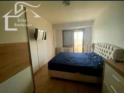 De inchiriat apartament 3 camere CENTRAL! - Arad