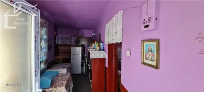CASA PE COLT IN SIRIA CU TEREN MARE - foto 5