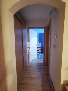 Mobilat si utilat, 55 mp, etaj intermediar in bloc anvelopat - foto 10