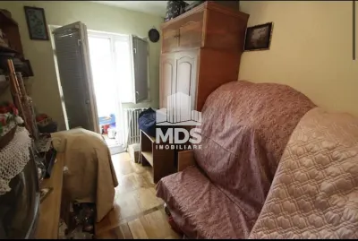 Decomandat cu 2 bai si 2 balcoane la etajul 2 - Timisoara