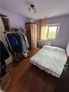 Decomandat cu 2 bai si 2 balcoane la etaj 3 - foto 3