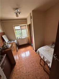 Decomandat cu 2 bai si 2 balcoane la etaj 3 - foto 10