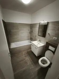 Decomandat, obilat si utilat cu loc de parcare inclus - foto 3