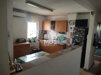 Decomandat cu 2 balcoane, model mare - foto 3