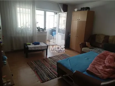 Decomandat cu 2 balcoane, model mare - foto 4
