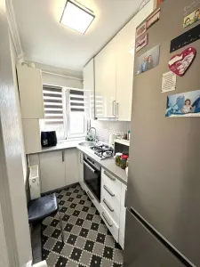 Apartament de lux la etajul 1, mobilat si utilat modern - foto 2